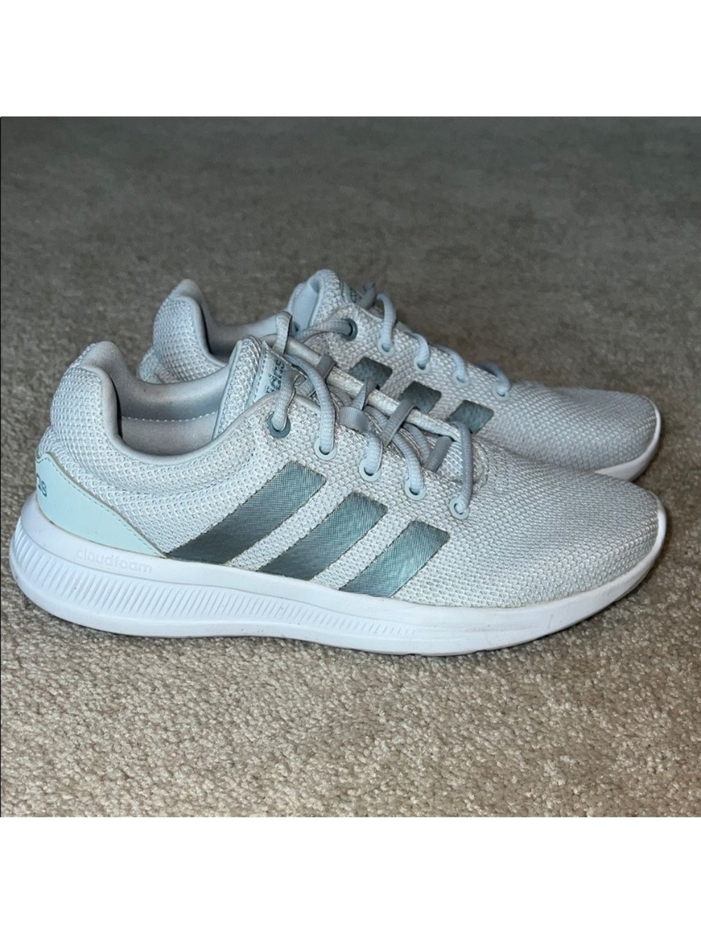 Adidas Women's Lite Racer CLN 2.0 Running Sneakers. Size 8.5